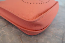 画像をギャラリービューアに読み込む, HERMES／エルメス エブリン3ＰＭ トリヨンクレマンス クレヴェット □Q刻印 ショルダーバッグ 800040145
