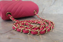 画像をギャラリービューアに読み込む, CHANEL/シャネル Vステッチチェーンショルダーバッグ ラムスキン ピンク/ゴールド金具 ショルダーバッグ 700050123