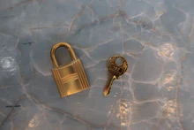 画像をギャラリービューアに読み込む, HERMES／エルメス ピコタンロックＭＭ トリヨンクレマンス エトゥープ Y刻印 ハンドバッグ 800040003
