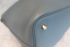 HERMES／エルメス ピコタンロックＭＭ トリヨンクレマンス ブルーオラージュ Z刻印 ハンドバッグ 600110121