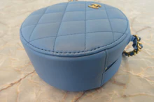 画像をギャラリービューアに読み込む, CHANEL/シャネル シャネル19マトラッセラウンドチェーンショルダーバッグ ラムスキン ブルー/ゴールド金具 ショルダーバッグ 700070071