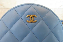 画像をギャラリービューアに読み込む, CHANEL/シャネル シャネル19マトラッセラウンドチェーンショルダーバッグ ラムスキン ブルー/ゴールド金具 ショルダーバッグ 700070071