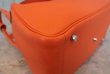 画像をギャラリービューアに読み込む, HERMES／エルメス リンディ30 トリヨンクレマンス オレンジポピー □R刻印 ショルダーバッグ 700120229
