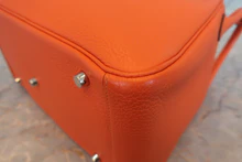 画像をギャラリービューアに読み込む, HERMES/エルメス リンディ30 トリヨンクレマンス オレンジポピー □R刻印 ショルダーバッグ 700120229