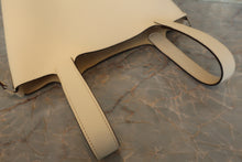 画像をギャラリービューアに読み込む, CHANEL/シャネル 2.55台形チェーンショルダーバッグ ラムスキン ブラック/ゴールド金具 ショルダーバッグ 800030135