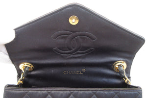 CHANEL/シャネル マトラッセチェーンショルダーバッグ サテン ブラック/ゴールド金具 ショルダーバッグ 600120237