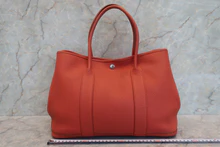 画像をギャラリービューアに読み込む, HERMES／エルメス ガーデンパーティPM ネゴンダルージュデュセス □R刻印 トートバッグ 700100089
