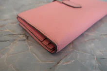 画像をギャラリービューアに読み込む, HERMES／エルメス ベアンスフレ ヴォーエプソン ローズコンフェッティ T刻印 財布 700120187
