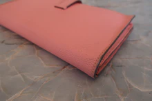 画像をギャラリービューアに読み込む, HERMES／エルメス ベアンスフレ ヴォーエプソン ローズコンフェッティ T刻印 財布 700120187
