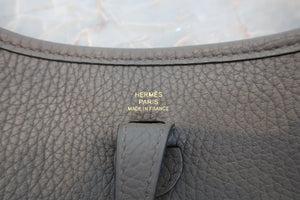 HERMES／エルメス エブリンTPM トリヨンクレマンス エタン C刻印 ショルダーバッグ 600120099