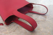 画像をギャラリービューアに読み込む, HERMES/エルメス ピコタンロックPM トリヨンクレマンス ルビー □R刻印 ハンドバッグ 700100205