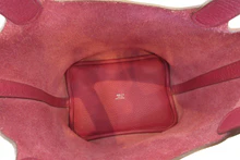 画像をギャラリービューアに読み込む, HERMES／エルメス ピコタンロックＰＭ トリヨンクレマンス ルビー □R刻印 ハンドバッグ 700100205
