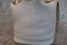 画像をギャラリービューアに読み込む, HERMES／エルメス ピコタンロックGM トリヨンクレマンス パールグレー □O刻印 ハンドバッグ 700030190
