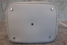 画像をギャラリービューアに読み込む, HERMES／エルメス ピコタンロックGM トリヨンクレマンス パールグレー □O刻印 ハンドバッグ 700030190
