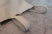 画像をギャラリービューアに読み込む, HERMES/エルメス ピコタンロックGM トリヨンクレマンス パールグレー □O刻印 ハンドバッグ 700030190