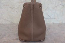 画像をギャラリービューアに読み込む, HERMES／エルメス ガーデンパーティPM ネゴンダ エトゥープ D刻印 トートバッグ 800030166
