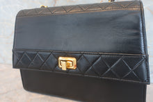 将图片加载到图库查看器，CHANEL/香奈儿 2.55 梯形 链条包羊皮 Black/Gold hadware(黑色/金色金属) 肩背包 600100079
