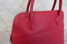 画像をギャラリービューアに読み込む, HERMES／エルメス ボリード31 ヴォーエプソン ルビー □N刻印 ショルダーバッグ 700100099
