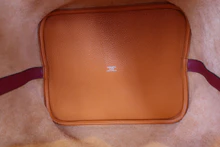 画像をギャラリービューアに読み込む, HERMES／エルメス ピコタンロックタッチGM トリヨンクレマンス/ヴォースイフト オレンジ/ルージュグレナ X刻印 ハンドバッグ 700110144
