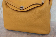 画像をギャラリービューアに読み込む, HERMES/エルメス リンディ34 トリヨンクレマンス カリー □L刻印 ショルダーバッグ 700110140