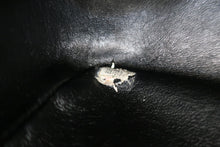 画像をギャラリービューアに読み込む, CHANEL/シャネル Vステッチチェーンショルダーバッグ キャビアスキン ブラック/ゴールド金具 ショルダーバッグ 800030196