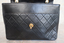 画像をギャラリービューアに読み込む, CHANEL/シャネル ココマークチェーンショルダーバッグ ラムスキン ブラック/ゴールド金具 ショルダーバッグ 800030207