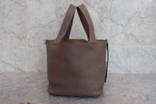 画像をギャラリービューアに読み込む, HERMES/エルメス ピコタンロックMM トリヨンクレマンス エトゥープ □M刻印 ハンドバッグ 800020010