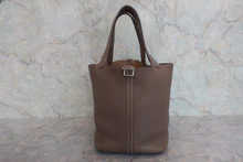 画像をギャラリービューアに読み込む, HERMES／エルメス ピコタンロックＭＭ トリヨンクレマンス エトゥープ □M刻印 ハンドバッグ 800020010
