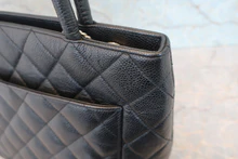 画像をギャラリービューアに読み込む, CHANEL/シャネル 復刻トート キャビアスキン ブラック/シルバー金具 トートバッグ 800020137
