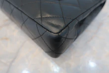 画像をギャラリービューアに読み込む, CHANEL/シャネル パリ限定ミニマトラッセダブルフラップチェーンショルダーバッグ ラムスキン ブラック/ゴールド金具 ショルダーバッグ 800020186