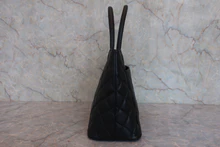 画像をギャラリービューアに読み込む, CHANEL/シャネル 復刻トート キャビアスキン ブラック/ゴールド金具 トートバッグ 800030148
