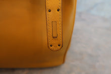 画像をギャラリービューアに読み込む, HERMES/エルメス リンディ30 トリヨンクレマンス オレンジ □M刻印 ショルダーバッグ 700030049