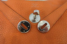画像をギャラリービューアに読み込む, HERMES/エルメス リンディ30 トリヨンクレマンス オレンジ □M刻印 ショルダーバッグ 700030049