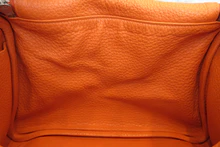 画像をギャラリービューアに読み込む, HERMES/エルメス リンディ30 トリヨンクレマンス オレンジ □M刻印 ショルダーバッグ 700030049