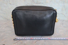 画像をギャラリービューアに読み込む, CHANEL/シャネル ココマークチェーンショルダーバッグ キャビアスキン ブラック/ゴールド金具 ショルダーバッグ 800040007