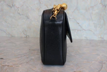 画像をギャラリービューアに読み込む, CHANEL/シャネル ココマークチェーンショルダーバッグ キャビアスキン ブラック/ゴールド金具 ショルダーバッグ 800040007
