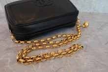 画像をギャラリービューアに読み込む, CHANEL/シャネル ココマークチェーンショルダーバッグ キャビアスキン ブラック/ゴールド金具 ショルダーバッグ 800040007