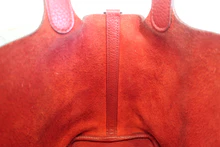 画像をギャラリービューアに読み込む, HERMES／エルメス ピコタンロックＰＭ トリヨンクレマンス ルージュガランス ハンドバッグ 700100196

