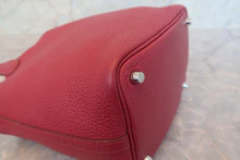 画像をギャラリービューアに読み込む, HERMES/エルメス ピコタンロックPM トリヨンクレマンス ルビー □R刻印 ハンドバッグ 700120031