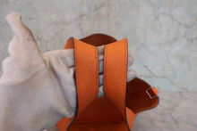 画像をギャラリービューアに読み込む, HERMES/エルメス ピコタンロックMM トリヨンクレマンス オレンジ □O刻印 ハンドバッグ 600120186