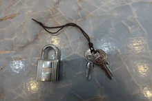 画像をギャラリービューアに読み込む, HERMES/エルメス ピコタンロックエクラMM トリヨンクレマンス/ヴォースイフト オレンジポピー/ボルドー A刻印 ハンドバッグ 700100216