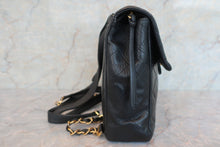 Load image into Gallery viewer, CHANEL Medallion Tote Caviar skin Black/Gold hadware Tote bag 700010223
