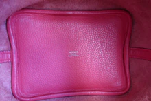 画像をギャラリービューアに読み込む, HERMES／エルメス ピコタンロックＰＭ トリヨンクレマンス ローズエクストリーム A刻印 ハンドバッグ 700050175
