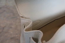 画像をギャラリービューアに読み込む, HERMES/エルメス ケリー28 トリヨンクレマンス ホワイト □I刻印 ショルダーバッグ 700080133