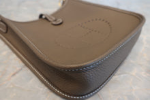 画像をギャラリービューアに読み込む, CHANEL/シャネル マトラッセチェーンショルダーバッグ ラムスキン ブラック/ゴールド金具 ショルダーバッグ 800040026