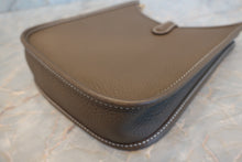 画像をギャラリービューアに読み込む, CHANEL/シャネル マトラッセチェーンショルダーバッグ ラムスキン ブラック/ゴールド金具 ショルダーバッグ 800040026