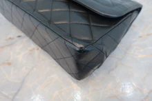 画像をギャラリービューアに読み込む, CHANEL/シャネル パリ限定マトラッセダブルフラップチェーンショルダーバッグ ラムスキン ブラック/ゴールド金具 ショルダーバッグ 800040024
