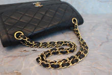 画像をギャラリービューアに読み込む, CHANEL/シャネル パリ限定マトラッセダブルフラップチェーンショルダーバッグ ラムスキン ブラック/ゴールド金具 ショルダーバッグ 800040024
