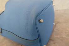 画像をギャラリービューアに読み込む, HERMES/エルメス ピコタンロックタッチPM トリヨンクレマンス/ヴォースイフト ブルーパラダイス T刻印 ハンドバッグ 700100239