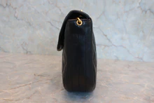 画像をギャラリービューアに読み込む, CHANEL/シャネル マトラッセデカココチェーンショルダーバッグ ラムスキン ブラック/ゴールド金具 ショルダーバッグ 800040043